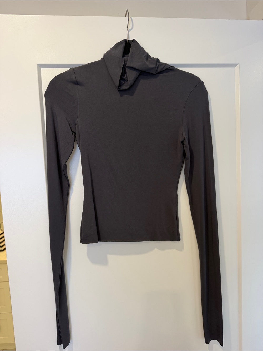 Dark grey Long-Sleeve Turtleneck Top - Women